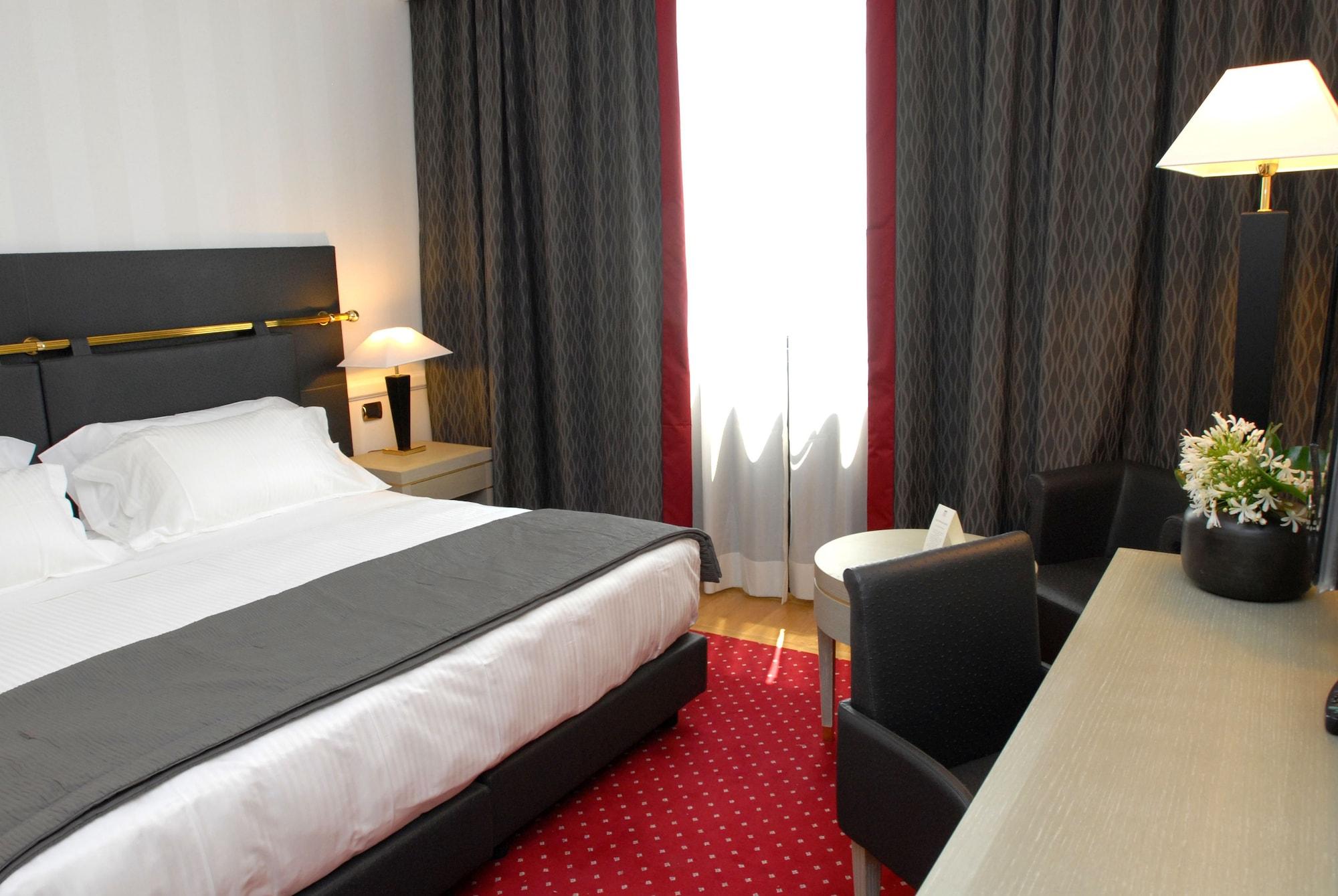 Hotel Grand Duca Di Mantova 4*
